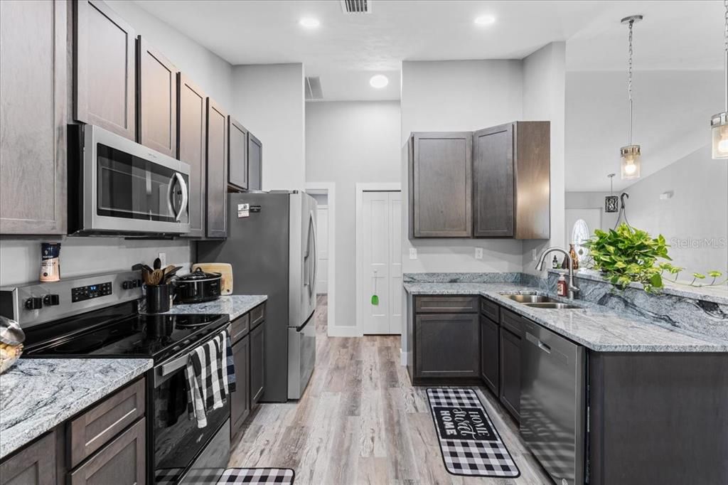 Interior, Kitchen, Pendant Lights, Recessed Lighting, Wood Texture Flooring