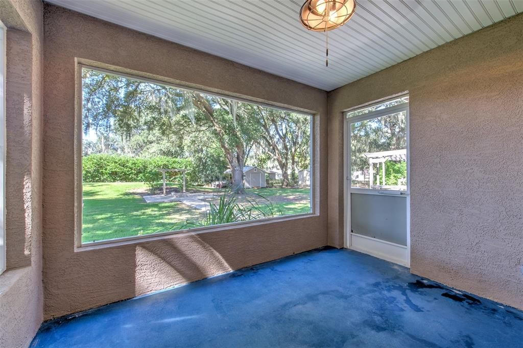 Empty room, Interior, Sun Room