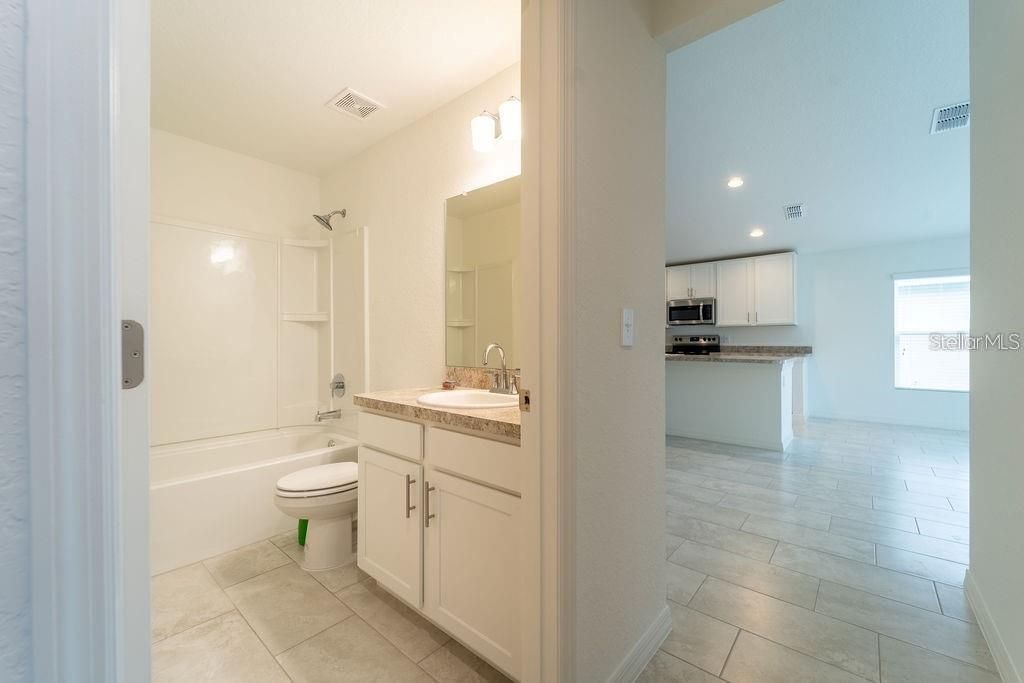 Bathroom, Interior, Recessed Lighting