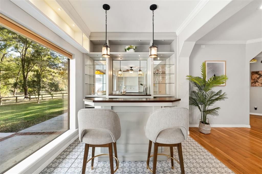 Interior, Pendant Lights, Recessed Lighting, Wood Texture Flooring