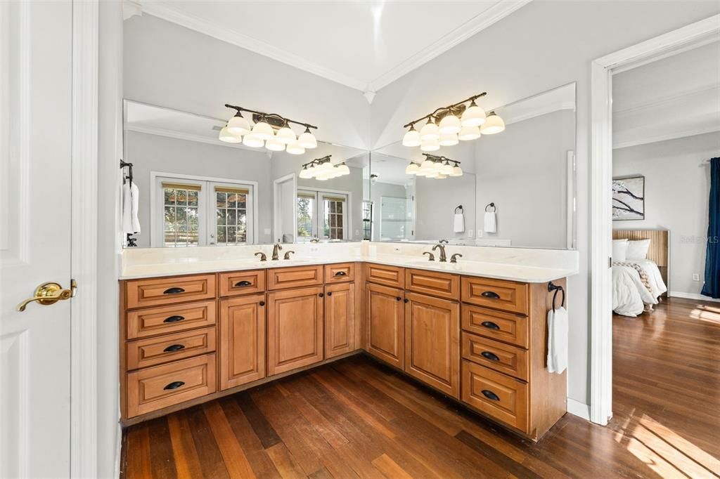 Bathroom, Bedroom, Dual Sink Vanities, Interior, Wood Texture Flooring