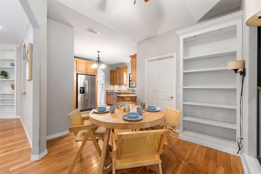 Dining room, Interior, Kitchen, Stainless Steel Appliances, Wood Texture Flooring