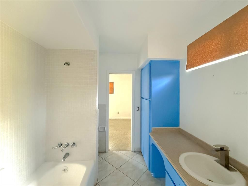 Bathroom, Interior