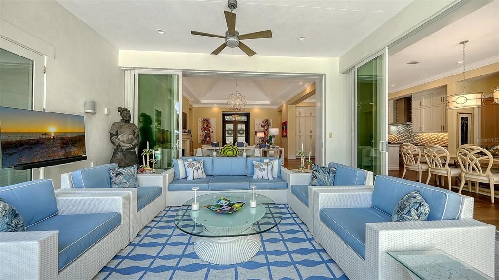 Chandelier, Dining room, Interior, Kitchen, Living room, Pendant Lights, Recessed Lighting