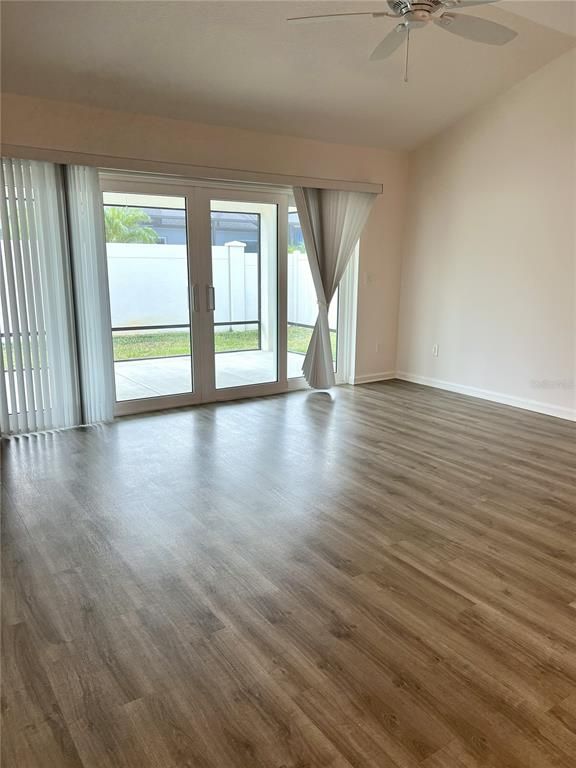 Empty room, Interior, Wood Texture Flooring