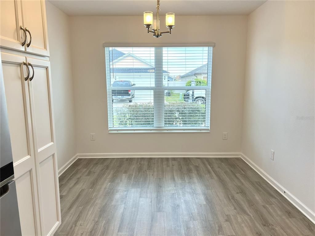 Empty room, Interior, Pendant Lights, Wood Texture Flooring