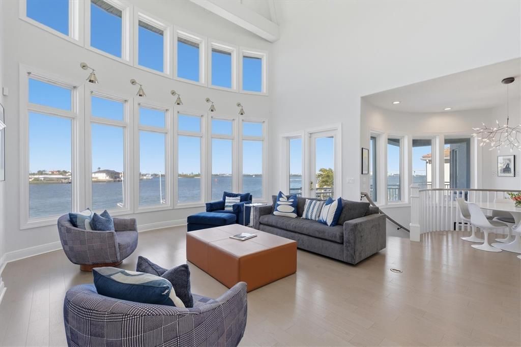 Dining room, Interior, Living room, Pendant Lights, Recessed Lighting, Water, Wood Texture Flooring