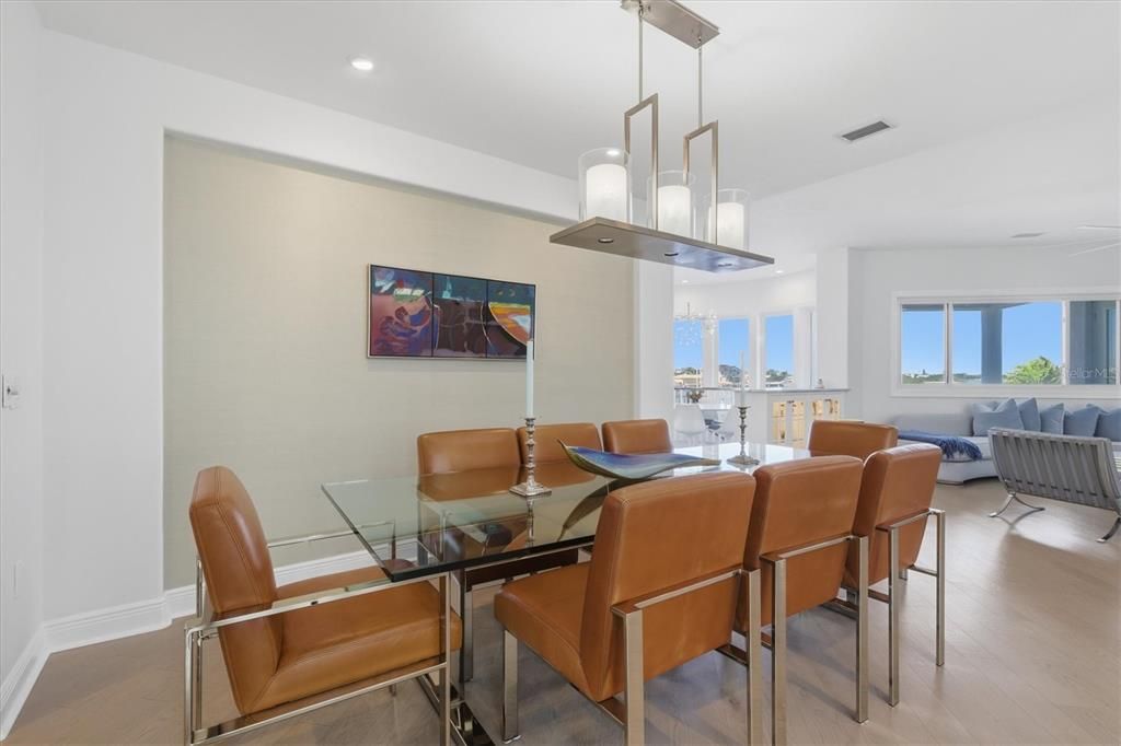 Dining room, Interior, Living room, Pendant Lights, Recessed Lighting, Water, Wood Texture Flooring