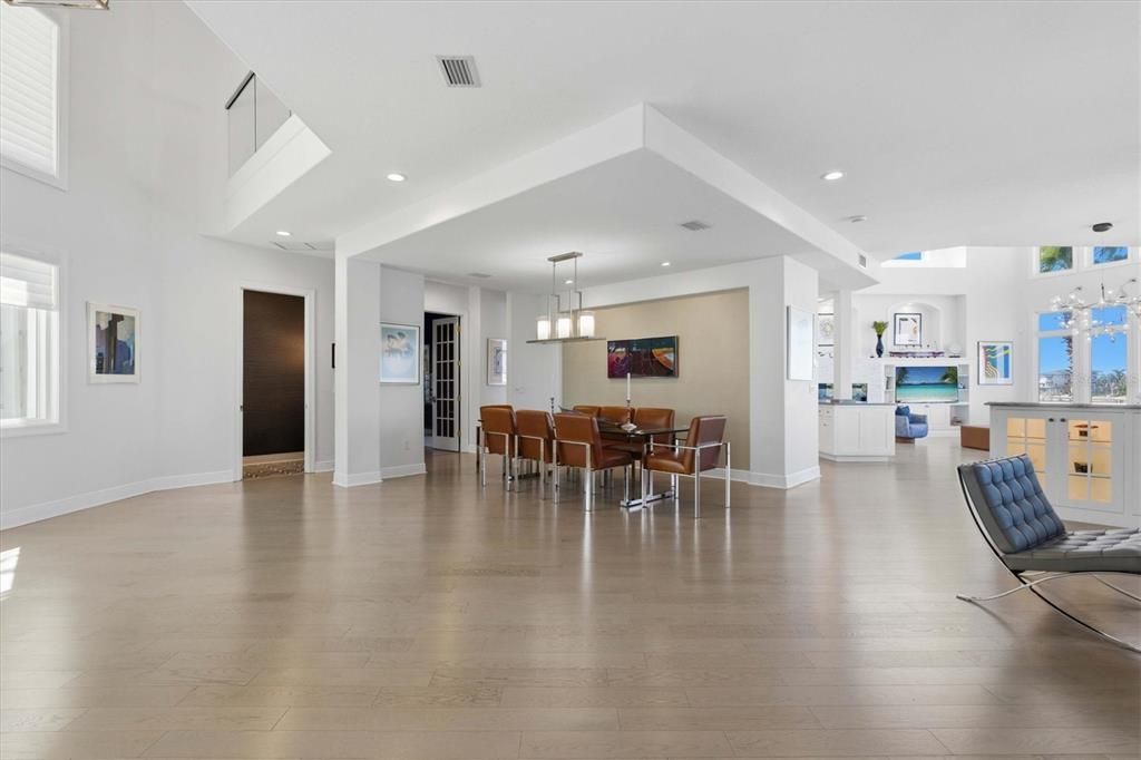 Dining room, Interior, Pendant Lights, Recessed Lighting, Wood Texture Flooring