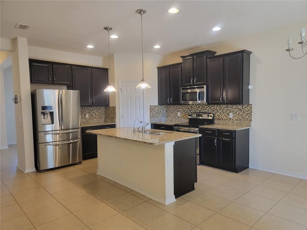 Interior, Kitchen, Pendant Lights, Recessed Lighting, Stainless Steel Appliances
