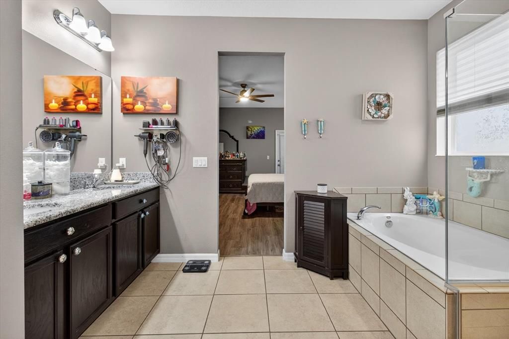 Bathroom, Interior, Wood Texture Flooring