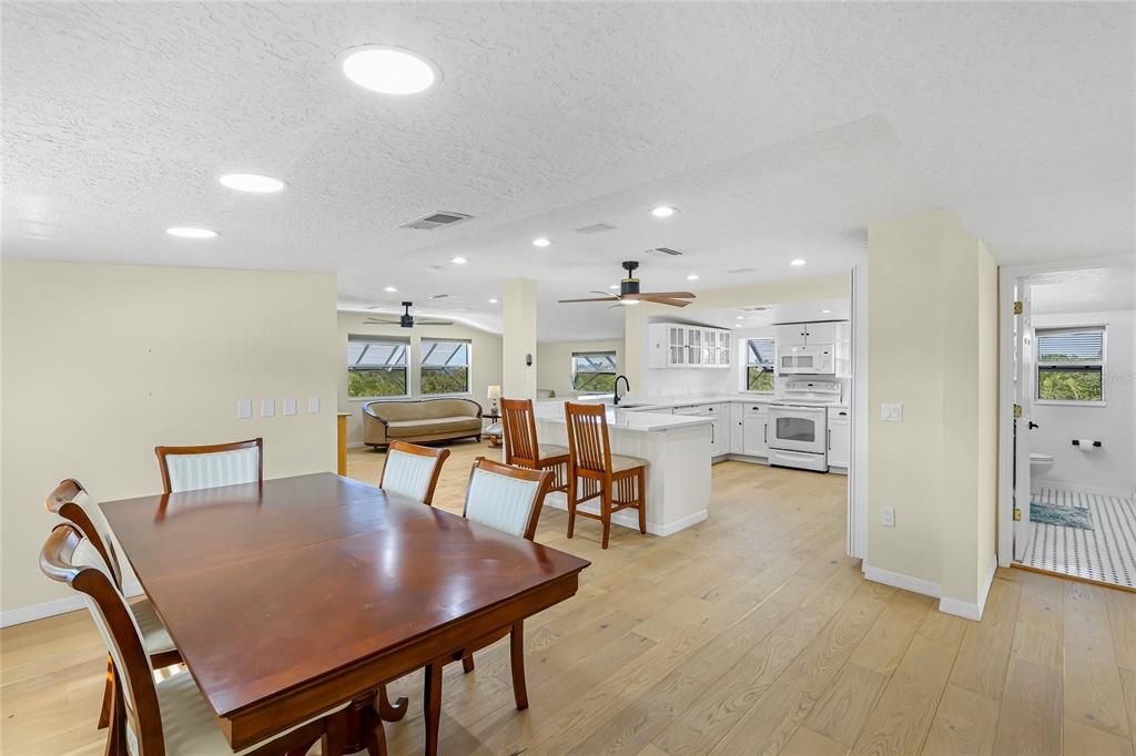 Dining room, Interior, Kitchen, Recessed Lighting, Wood Texture Flooring