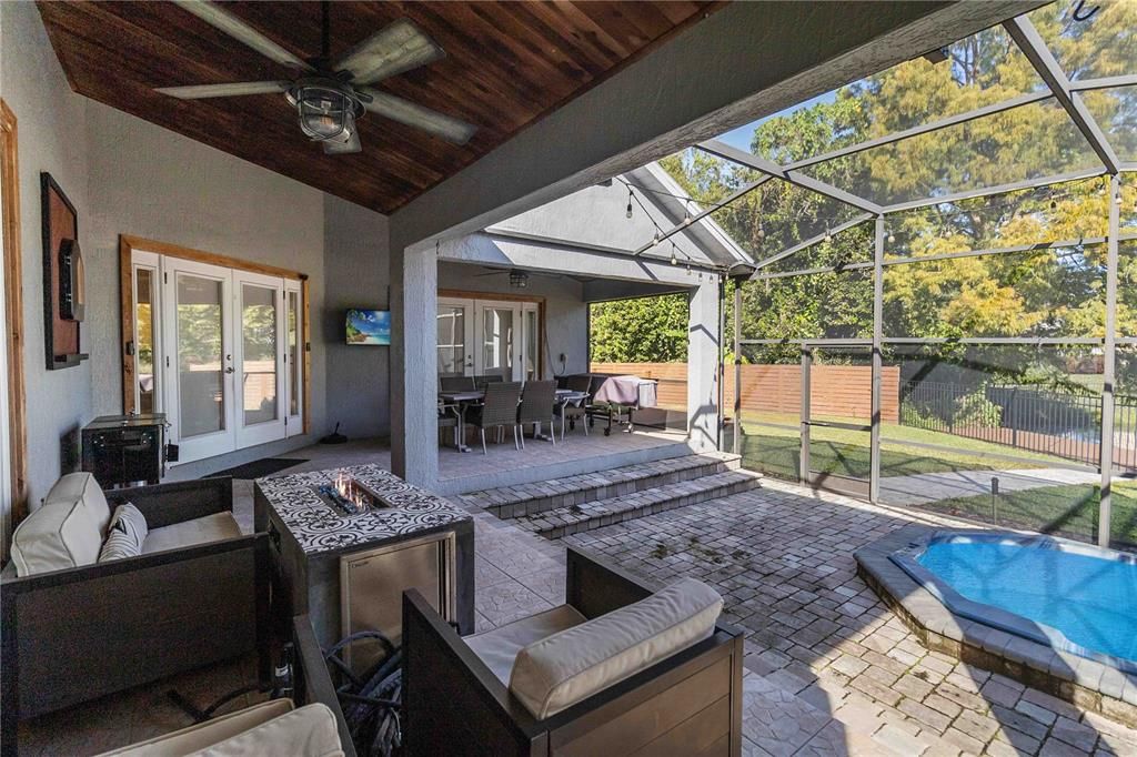 Dining room, Glass Ceilings, Interior, Pool, Sun Room