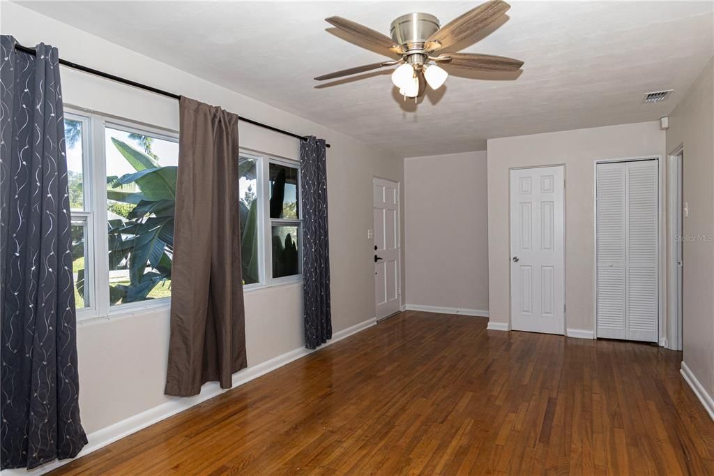 Empty room, Interior, Wood Texture Flooring