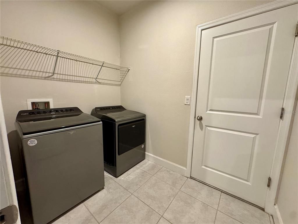 Interior, Washer
