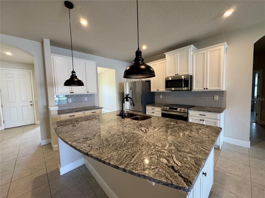 Interior, Kitchen, Pendant Lights, Recessed Lighting, Stainless Steel Appliances