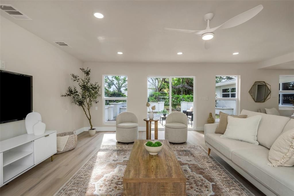 Interior, Living room, Recessed Lighting, Wood Texture Flooring