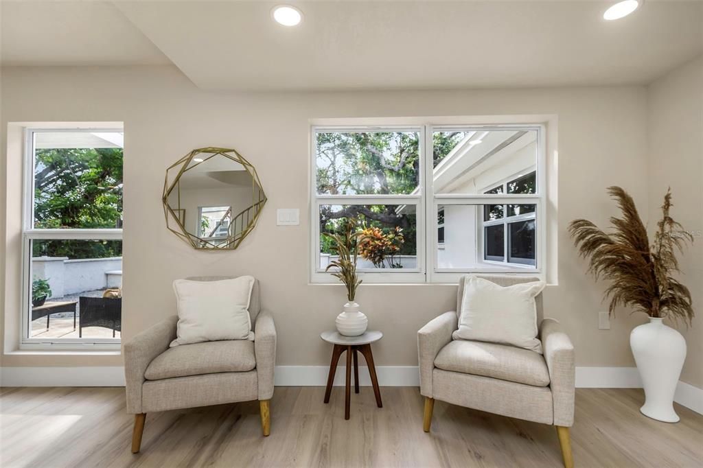 Interior, Recessed Lighting, Wood Texture Flooring