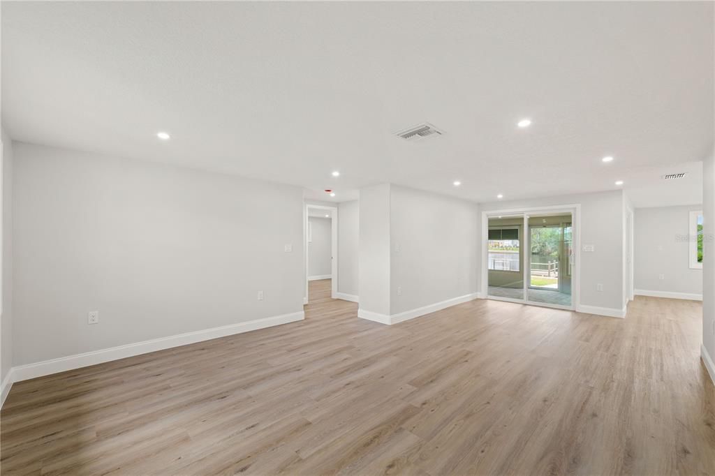 Empty room, Interior, Recessed Lighting, Wood Texture Flooring