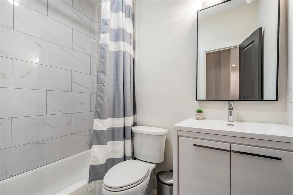 Bathroom, Interior, Marble Walls