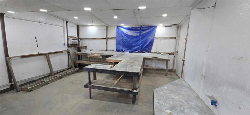 Interior, Recessed Lighting