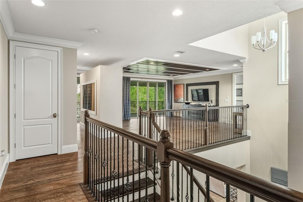 Chandelier, Interior, Recessed Lighting, Wood Texture Flooring