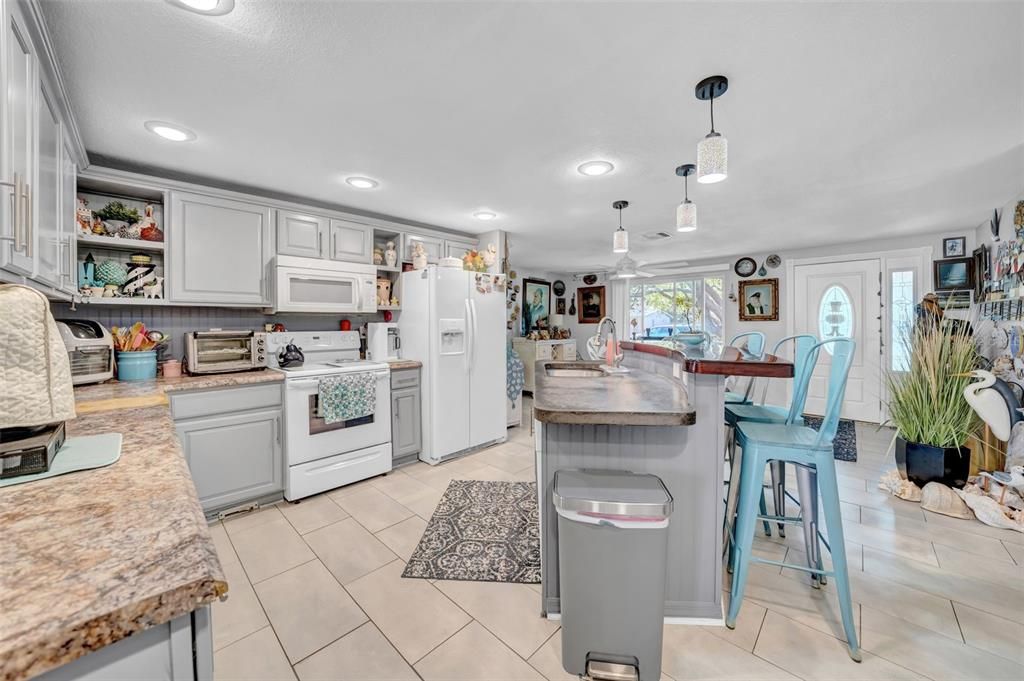 Interior, Kitchen, Pendant Lights, Recessed Lighting
