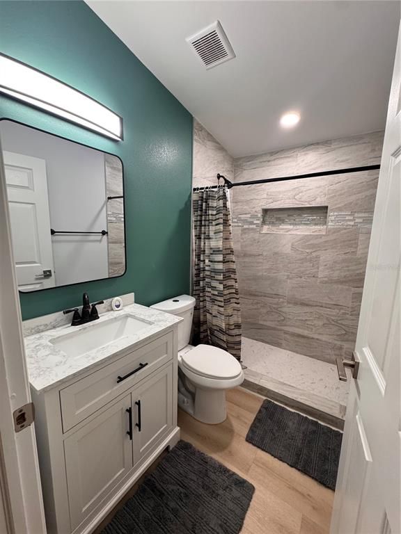 Bathroom, Interior, Recessed Lighting, Wood Texture Flooring