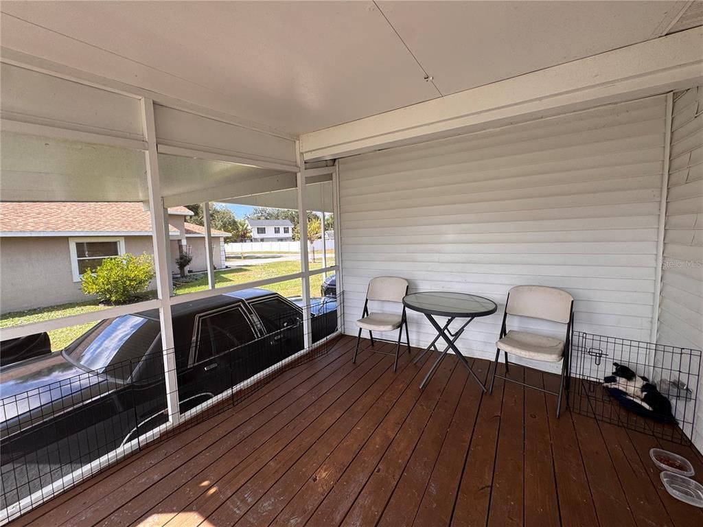 Interior, Sun Room, Wood Texture Flooring