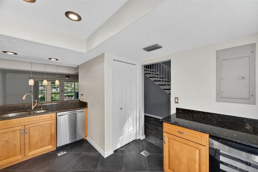 Interior, Kitchen, Pendant Lights, Recessed Lighting, Stainless Steel Appliances