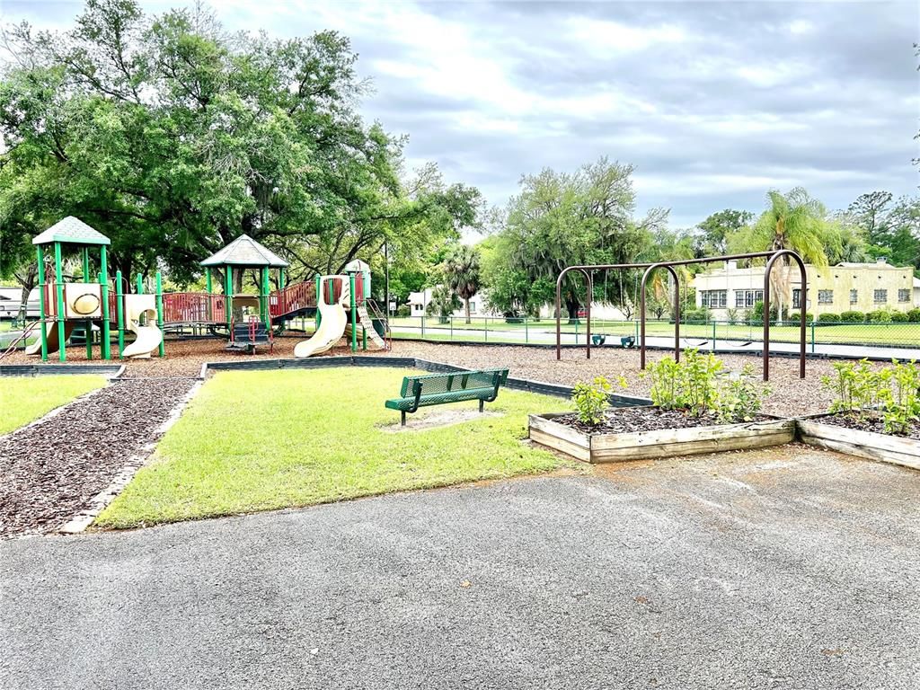 Backyard, Exterior, Playground