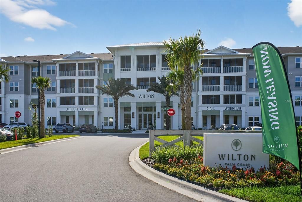 Exterior, Facade, Condo Building