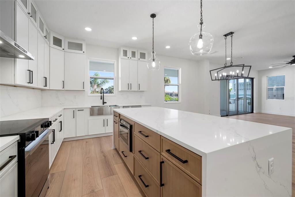 Interior, Kitchen, Pendant Lights, Recessed Lighting, Wood Texture Flooring