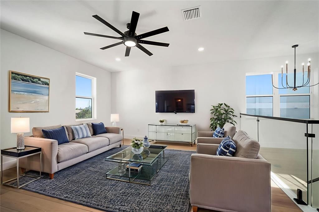 Interior, Living room, Pendant Lights, Recessed Lighting, Wood Texture Flooring