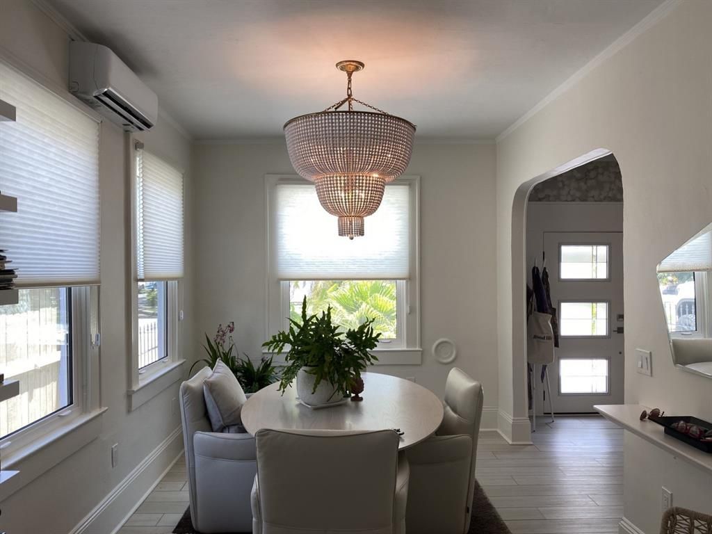 Chandelier, Dining room, Interior, Wood Texture Flooring