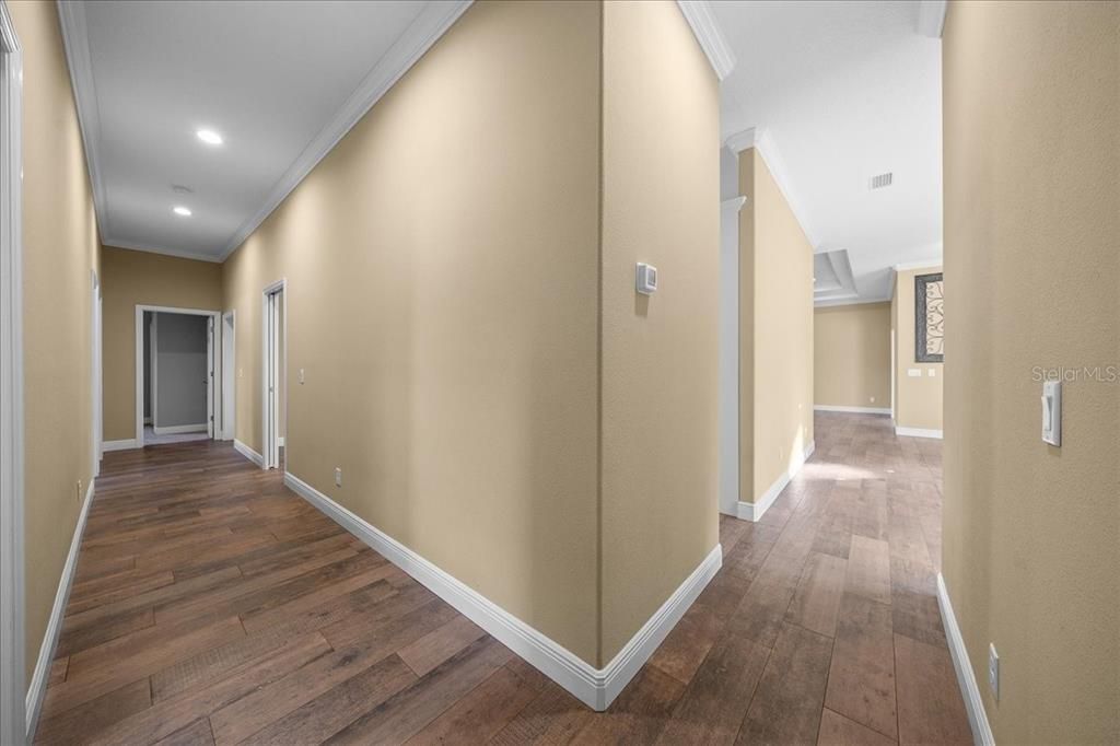 Interior, Recessed Lighting, Wood Texture Flooring
