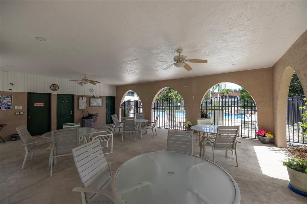 Dining room, Interior