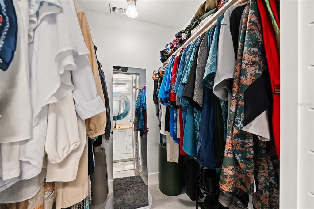 Interior, Walk-in Closets