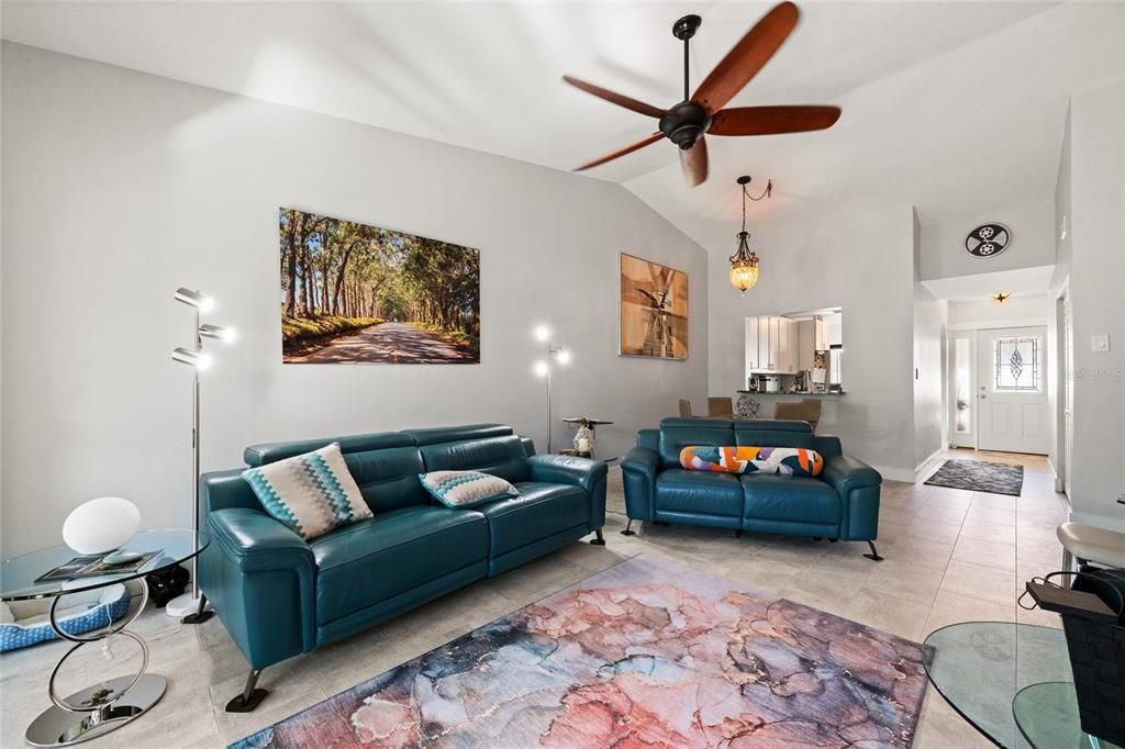 Interior, Living room, Pendant Lights