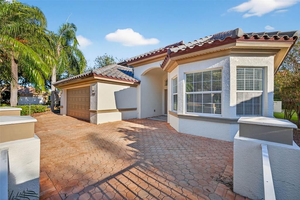 Detached Garage, Exterior