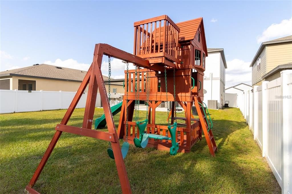 Backyard, Exterior, Playground