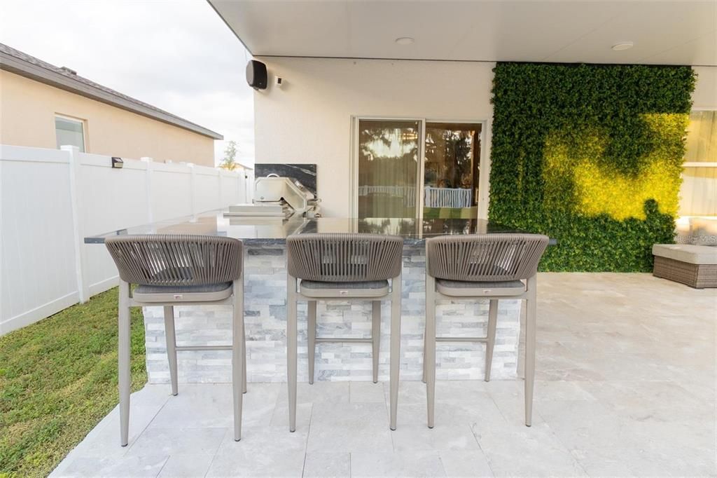 Exterior, Outdoor Kitchen