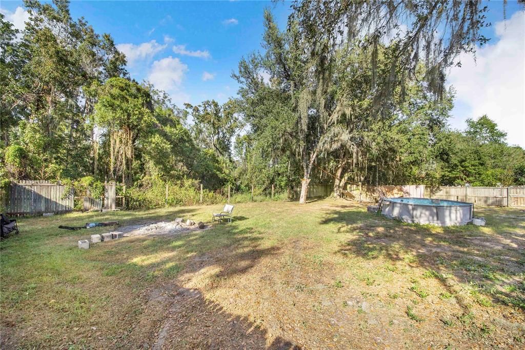 Backyard, Exterior, Hot Tub