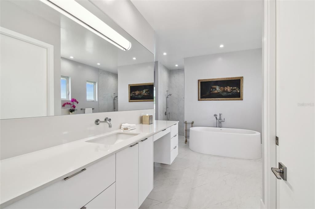 Bathroom, Dual Sink Vanities, Free Standing Baths, Interior, Marble, Recessed Lighting