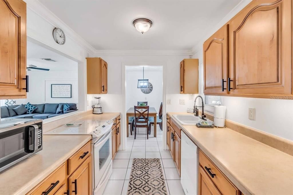 Dining room, Interior, Kitchen, Living room, Pendant Lights