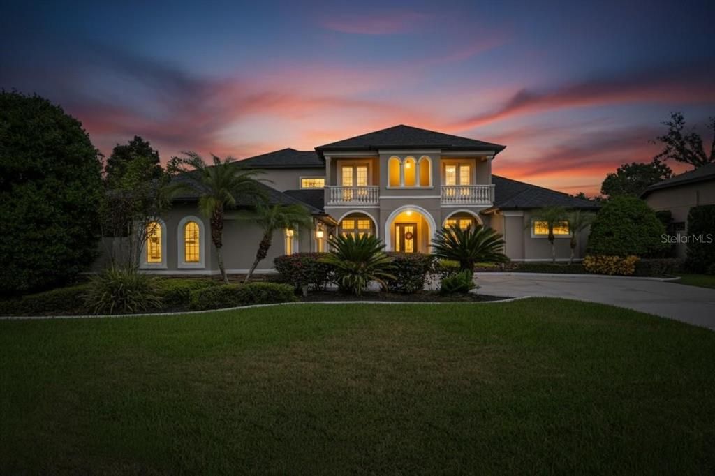 Backyard, Exterior, Facade, Mediterranean