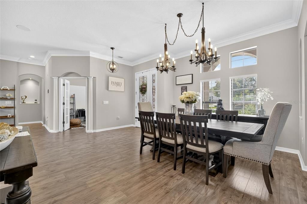 Chandelier, Dining room, Interior, Pendant Lights, Recessed Lighting, Wood Texture Flooring