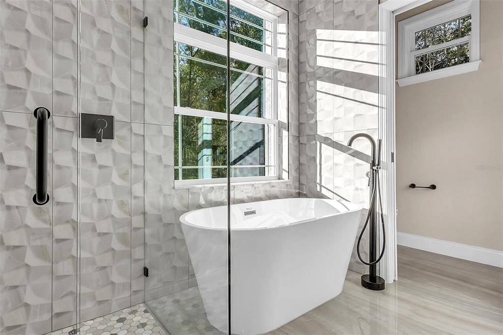 Bathroom, Free Standing Baths, Glass Shower, Interior