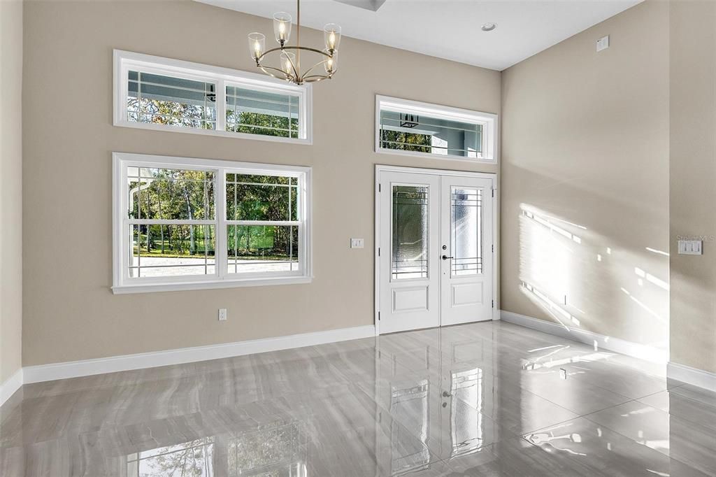 Empty room, Interior, Pendant Lights, Recessed Lighting