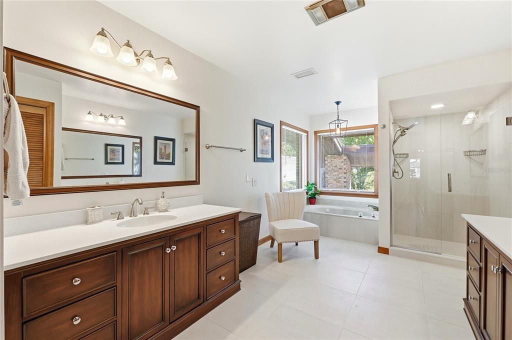 Bathroom, Glass Shower, Interior, Pendant Lights, Recessed Lighting